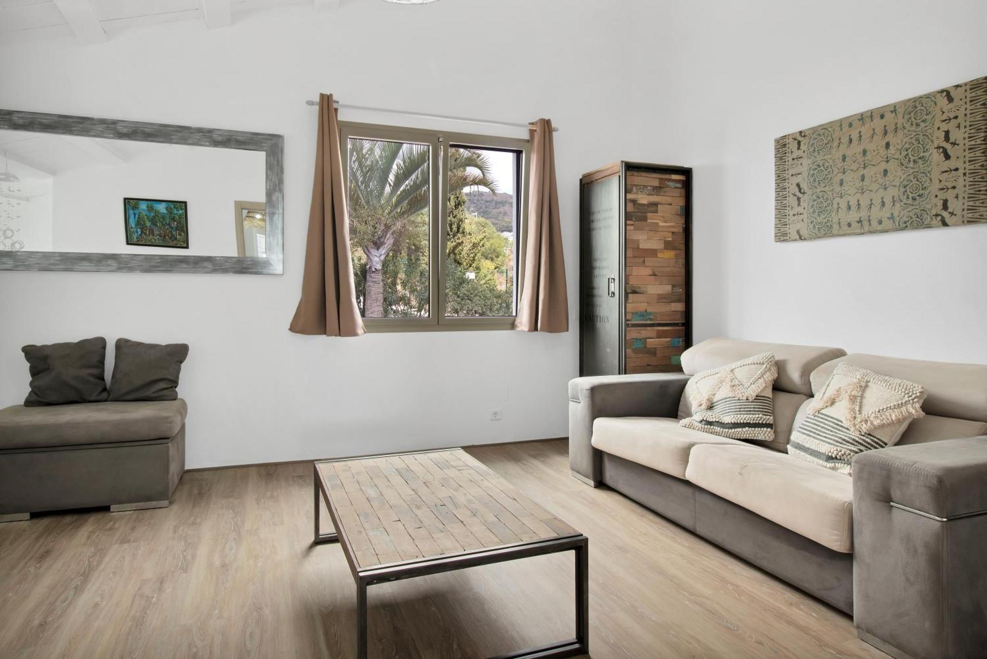 Bed & Breakfast In Villa Eden Palm เบนัลมาเดนา ภายนอก รูปภาพ