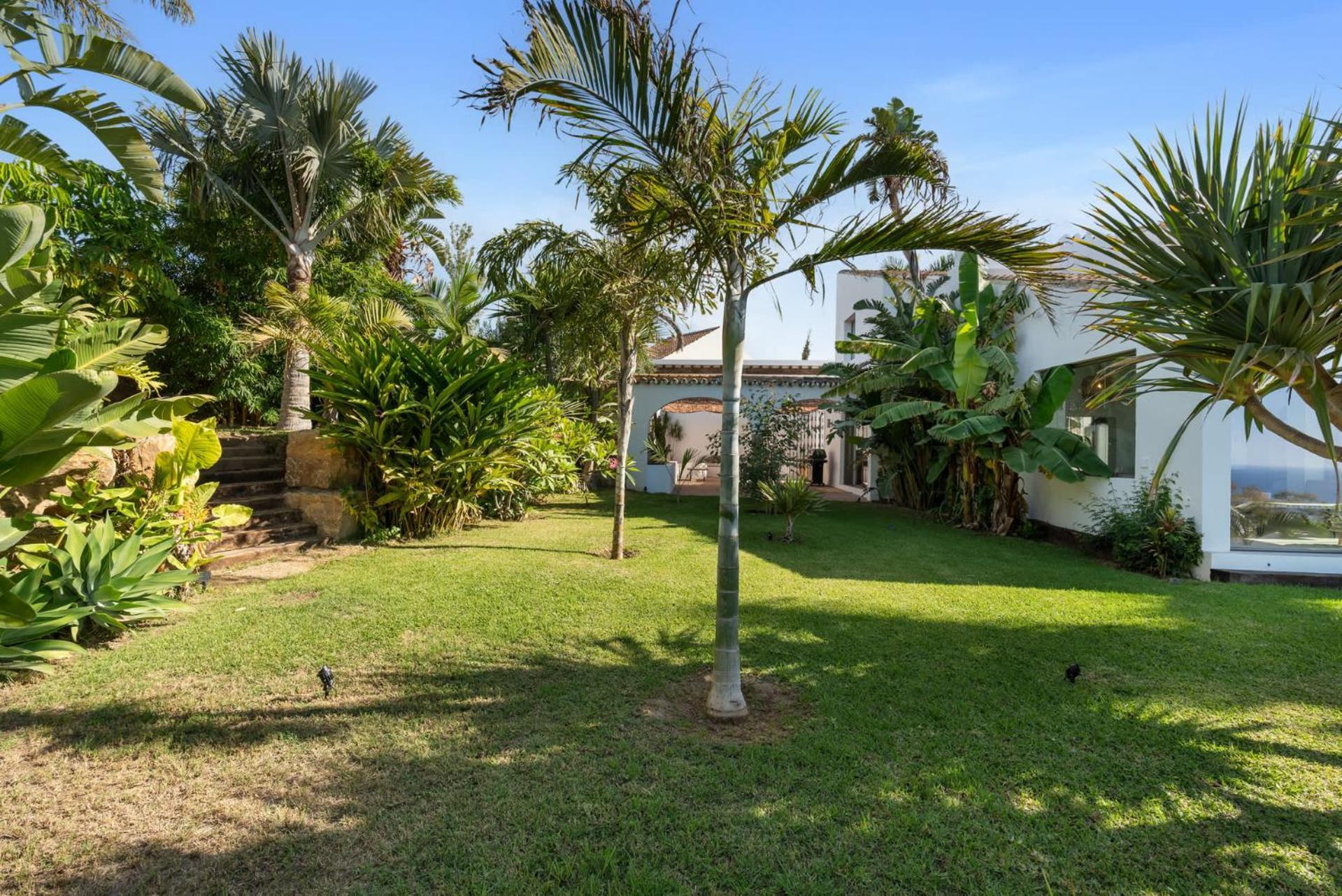 Bed & Breakfast In Villa Eden Palm เบนัลมาเดนา ภายนอก รูปภาพ