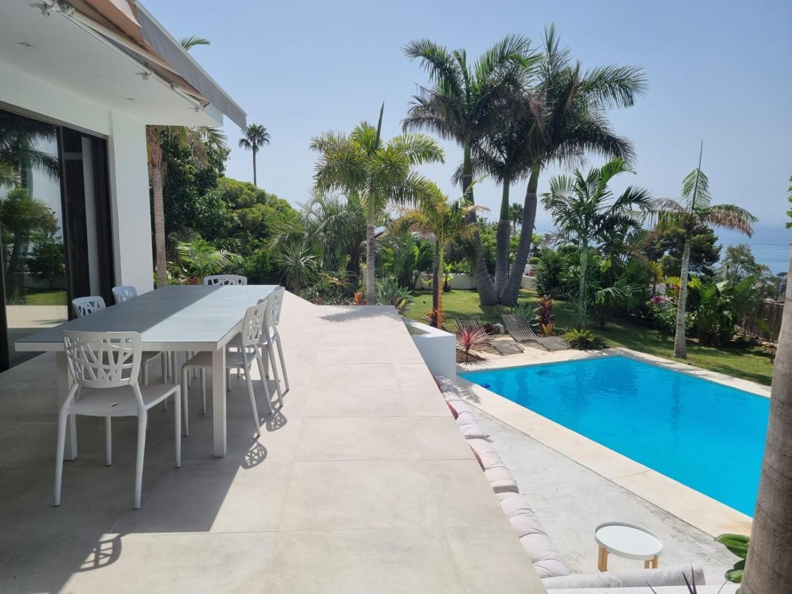 Bed & Breakfast In Villa Eden Palm เบนัลมาเดนา ภายนอก รูปภาพ