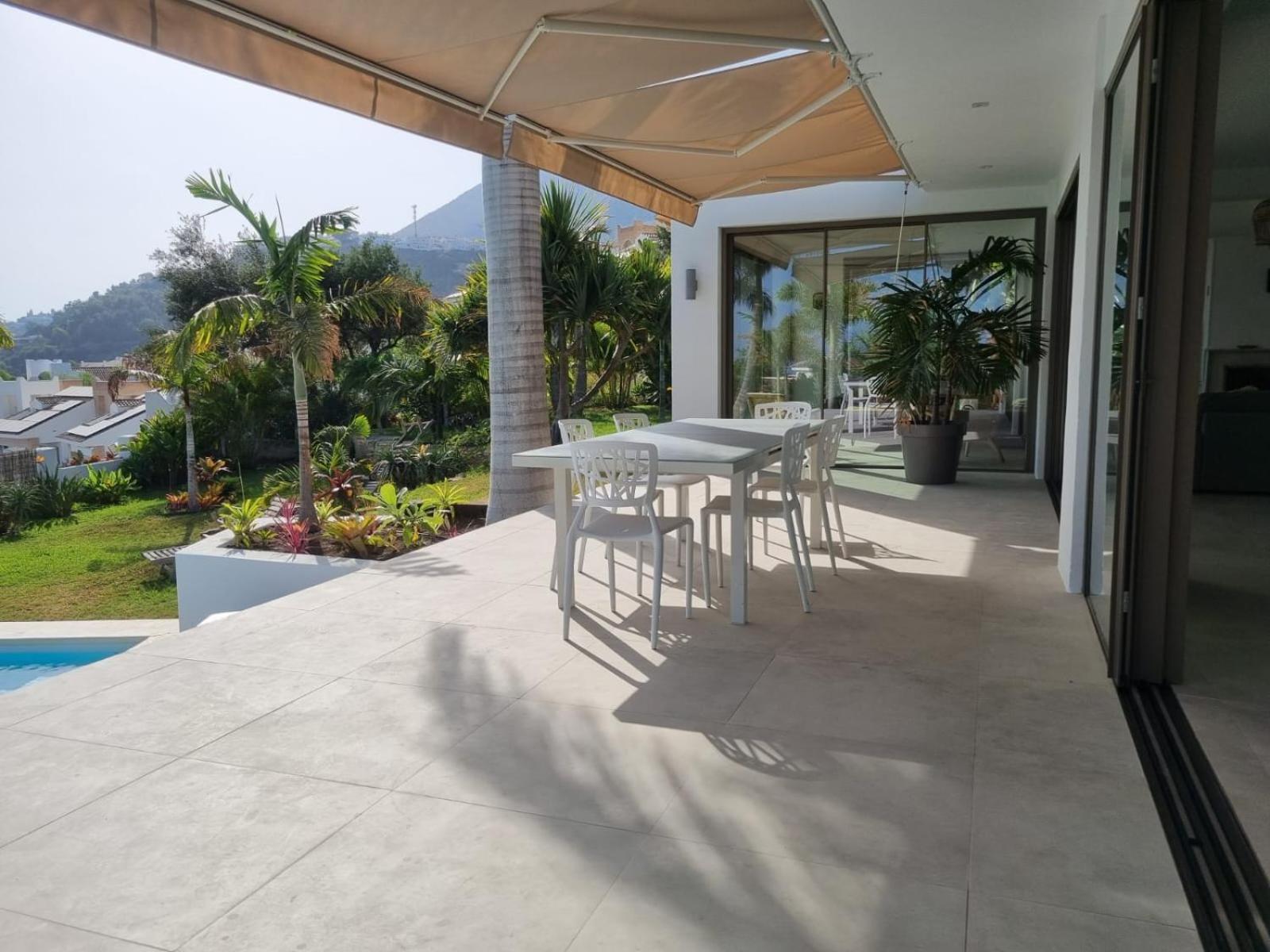 Bed & Breakfast In Villa Eden Palm เบนัลมาเดนา ภายนอก รูปภาพ